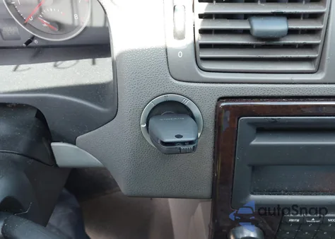 2007 Volvo S40 2.4I from USA, damaged, VIN YV1MS382172296495